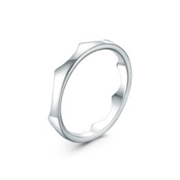 Кольцо серебряное 11705р