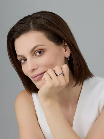 Серебряное кольцо с аметистом и бриллиантом 01-4681/БРАМ-00